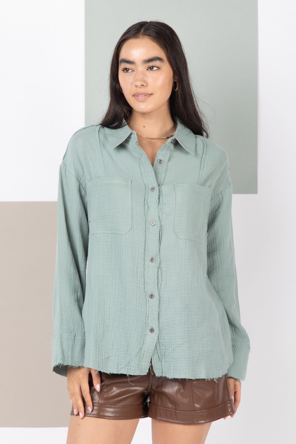 Frayed hem solid woven top