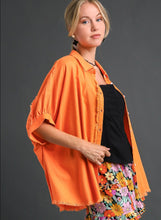 Load image into Gallery viewer, Umgee tangerine dolman sleeve linen top
