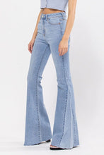 Load image into Gallery viewer, Cello High Rise Super Flare Jean
