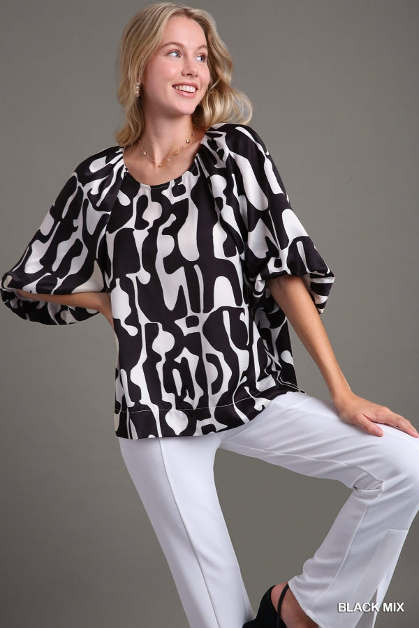 Umgee black mix print balloon sleeve top