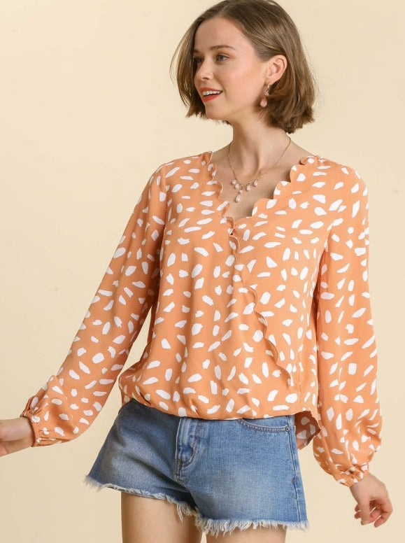 Umgee Clay Dalmation Top with Scallop Detail